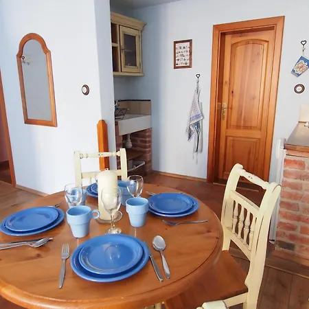 Reve Apartment *